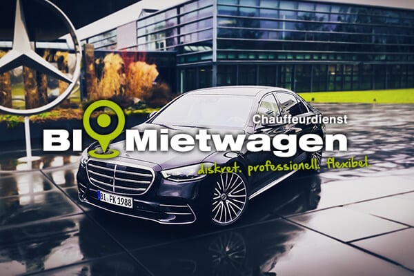 Bi Mietwagen Logo mit Mercedes im Hintergrund.